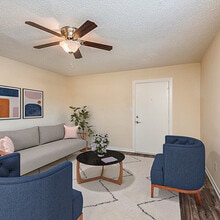 Willowdaile in Durham, NC - Foto de edificio - Building Photo