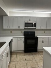 8224 Breeze Cove Ln in Orlando, FL - Building Photo - Building Photo