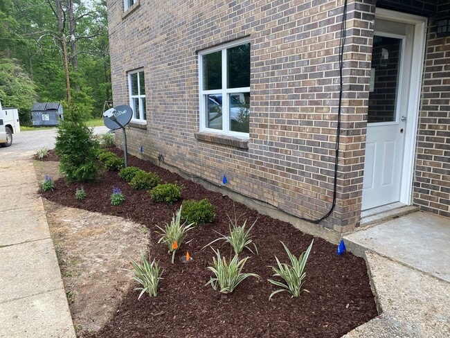 Cedar Pointe Apartments - Thomasville AL in Thomasville, AL - Building Photo - Building Photo