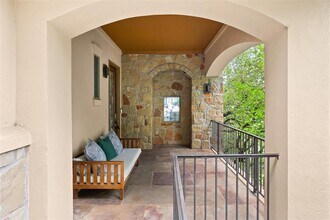8540 Adirondack Trail in Austin, TX - Building Photo - Building Photo
