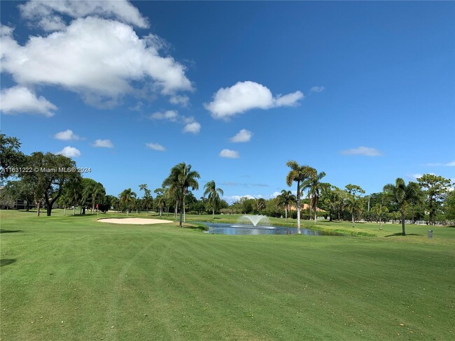 18081 SE Country Club Dr in Jupiter, FL - Building Photo - Building Photo