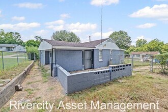 410 Carbon Cove in Memphis, TN - Building Photo - Building Photo