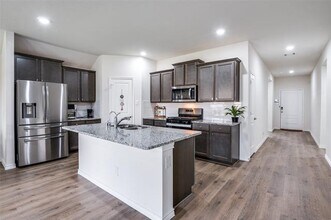 1307 Colonial Bluff Ln in Princeton, TX - Building Photo - Building Photo