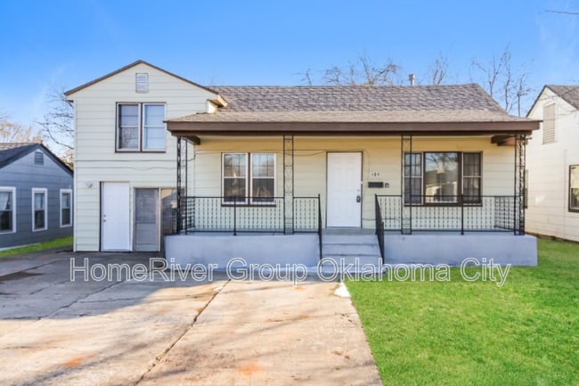 property at 428 Kansas St