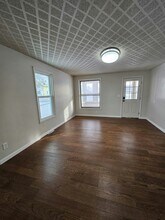 2644 4th St in Trenton, MI - Foto de edificio - Building Photo