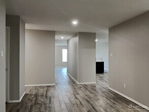 12126 Shine Ave in Rhome, TX - Building Photo - Building Photo