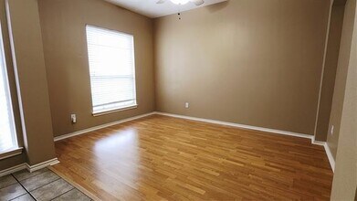 5322 Greyson Dr in Garland, TX - Building Photo - Building Photo