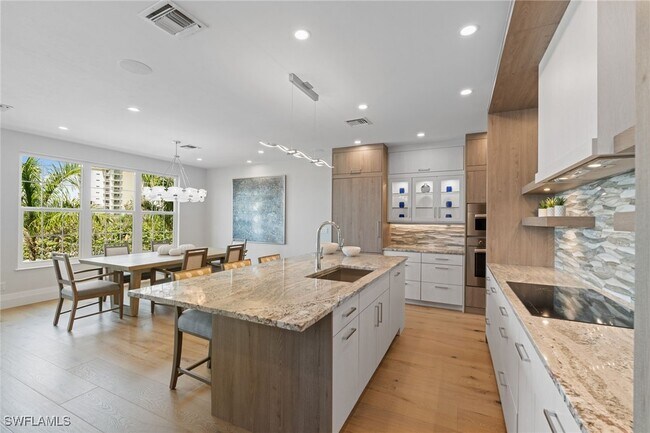 property at 121 Barefoot Cir
