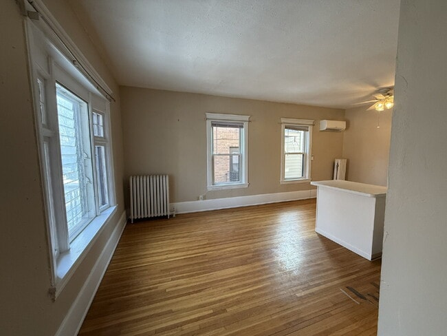 property at 2000-2002 Dupont Ave S