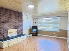 13567-1378A 78a Ave in Surrey, BC - Building Photo - Building Photo