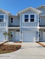 1651 Caleigh Ct in Lynn Haven, FL - Building Photo