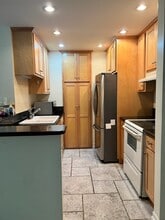 7740 Redlands St, Unit G1084 in Playa Del Rey, CA - Building Photo - Building Photo