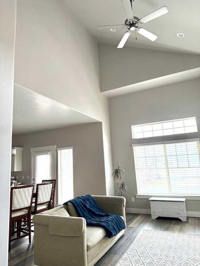 822 S Aspen Wy in Provo, UT - Building Photo - Building Photo