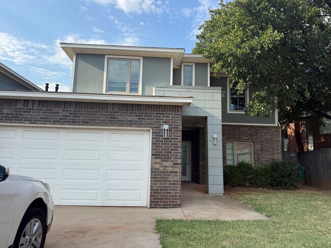 property at 2905 Quail Creek Rd