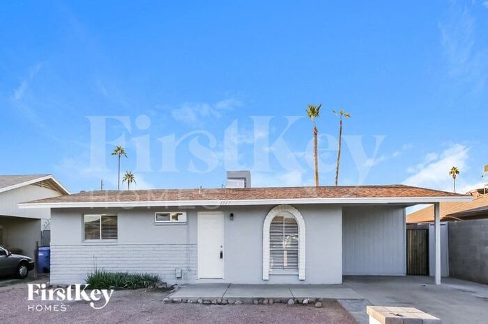 4747 E Saint Catherine Ave in Phoenix, AZ - Building Photo