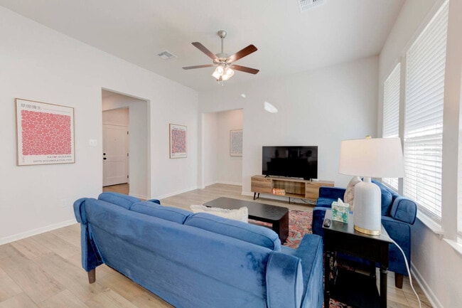 513 Gingham Trl in Troy, TX - Building Photo - Building Photo