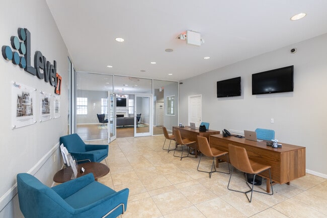 Level 27 in Oxford, OH - Foto de edificio - Interior Photo