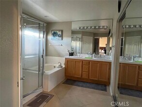 24336 Caladium Pl in Santa Clarita, CA - Building Photo - Building Photo