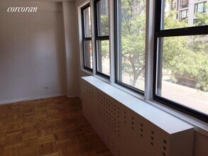 241 E 76th St-Unit -: 3-G in New York, NY - Building Photo - Building Photo
