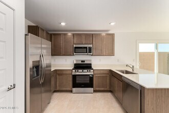 17589 N Del Mar Ave in Maricopa, AZ - Building Photo - Building Photo