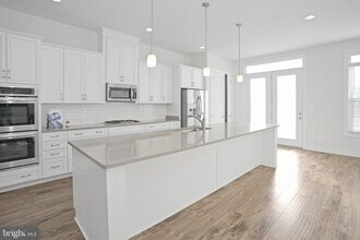 44734 Roosevelt Sq in Ashburn, VA - Building Photo - Building Photo