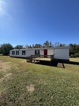 175 Kirkpatrick Rd in Donalds, SC - Building Photo