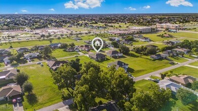 1417 NE 17th Ave in Cape Coral, FL - Foto de edificio - Building Photo