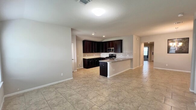 property at 4019 Spurwing Ln