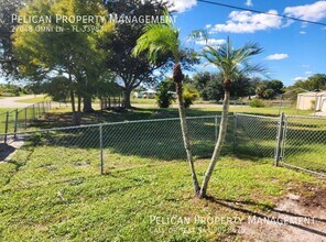 27048 Omni Ln in Punta Gorda, FL - Building Photo - Building Photo