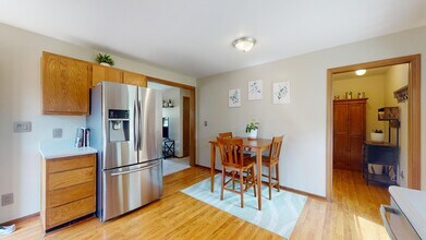 5440 Frost Dr in Ames, IA - Building Photo - Building Photo