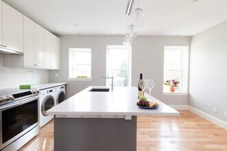 30 Montebello Rd in Boston, MA - Building Photo - Building Photo