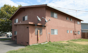 4226 Tresler Ave in North Highlands, CA - Building Photo - Building Photo