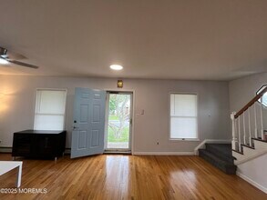 56 Wall St in West Long Branch, NJ - Building Photo - Building Photo