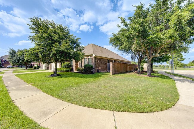 715 Harbor Lakes Ln in Katy, TX - Foto de edificio - Building Photo