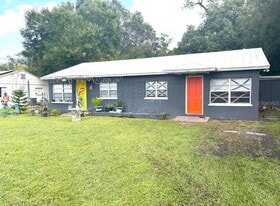 2615 Laurel Ave in Sanford, FL - Building Photo
