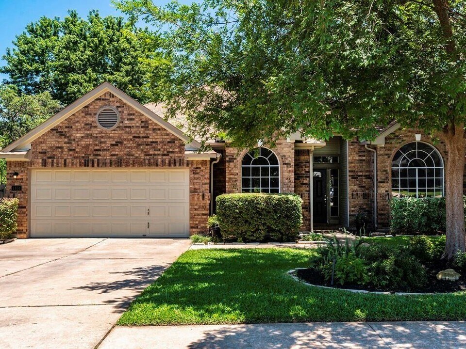 1104 Quail Ln in Round Rock, TX - Building Photo