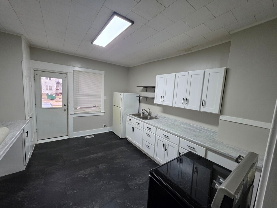 434 6th Ave S in Clinton, IA - Building Photo