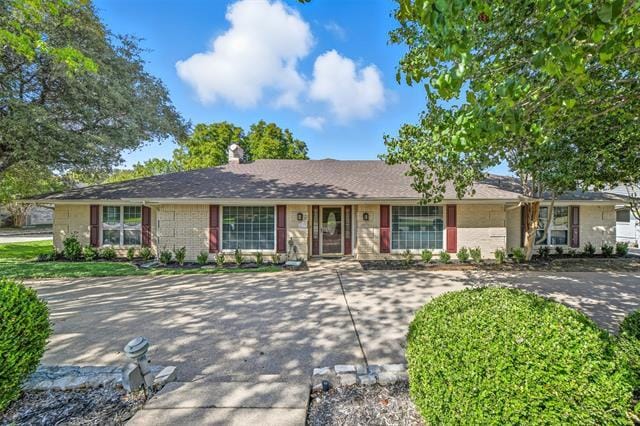 property at 6117 Lantana Ln