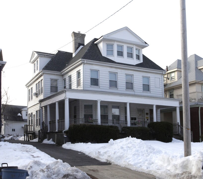 314 8th Ave in Asbury Park, NJ - Foto de edificio