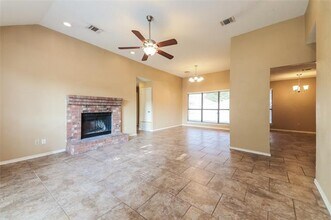 2313 Crestview Ln in Rowlett, TX - Building Photo - Building Photo