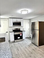 71 E George St in Providence, RI - Building Photo