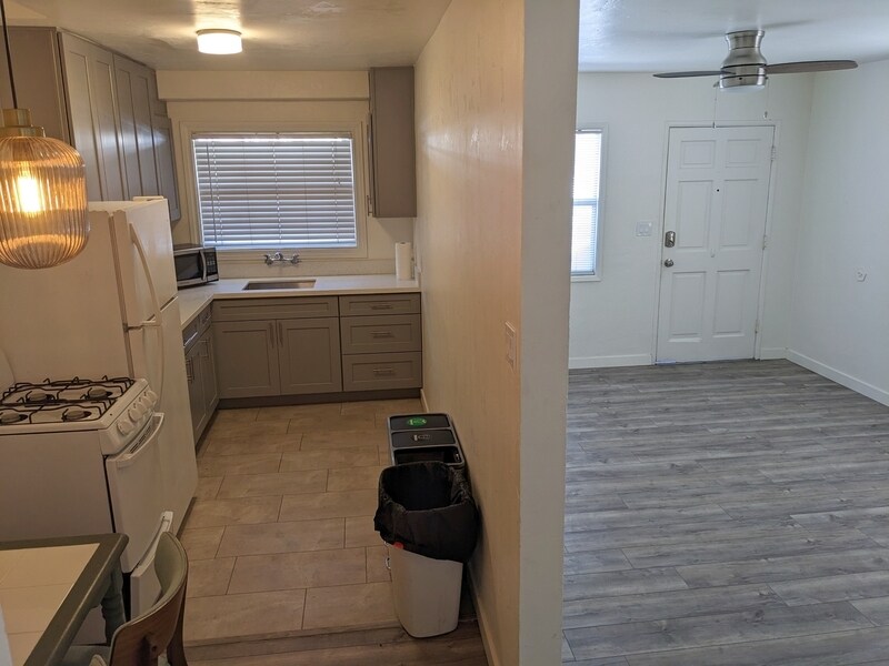 3868-72 Mission Blvd in San Diego, CA - Building Photo