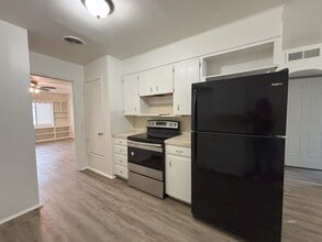 1022 Santa Fe St in Safford, AZ - Building Photo - Building Photo