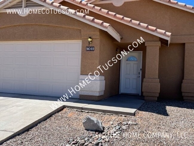 9640 E Mt Baldy Way in Tucson, AZ - Building Photo - Building Photo