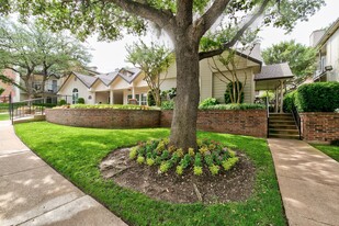 The Georgian in Dallas, TX - Building Photo - Building Photo