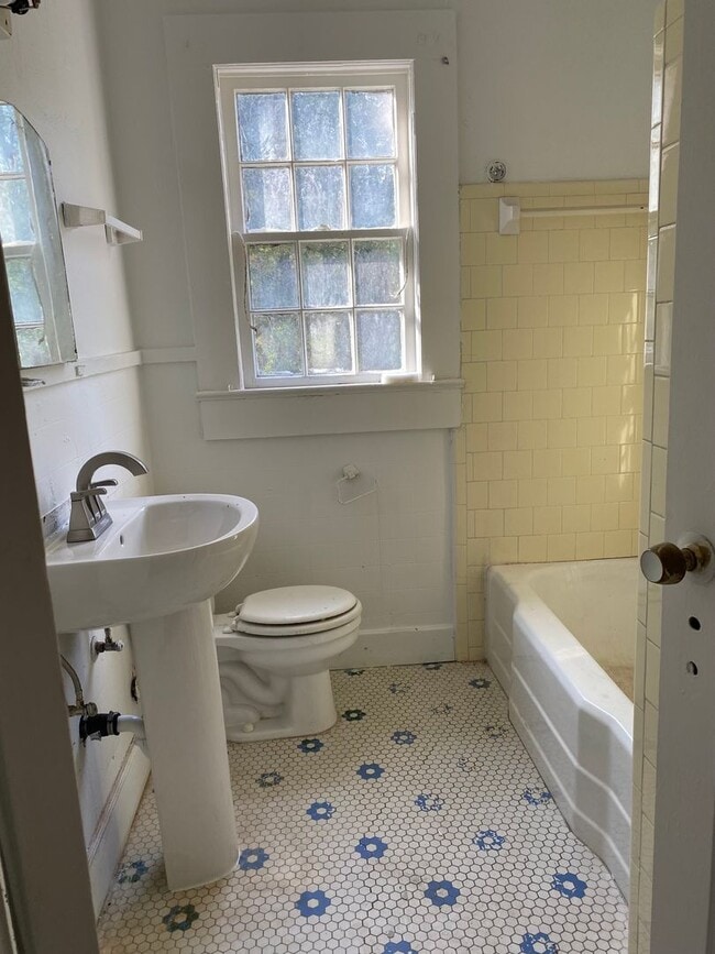 5968 Shawmut St in Tallahassee, FL - Building Photo - Building Photo