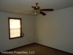 6107 Vinnie Dr in Valdosta, GA - Building Photo - Building Photo