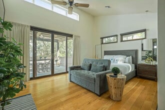 2113 Barbaro Way in Spicewood, TX - Building Photo - Building Photo