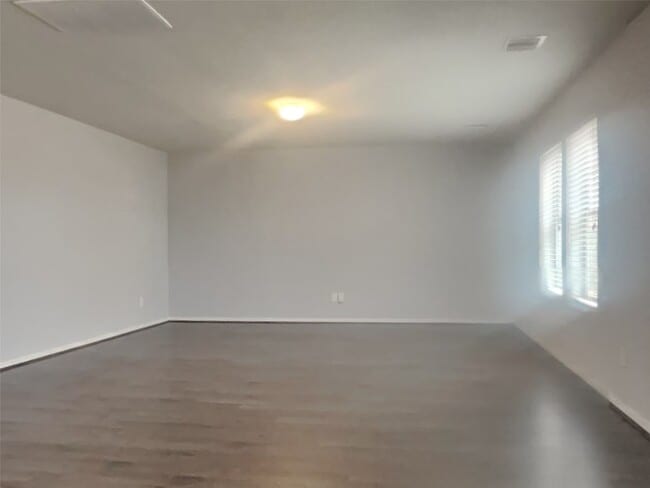 property at 1811 Artem Ct