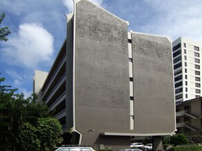 Makiki Bel Air in Honolulu, HI - Building Photo - Building Photo